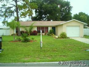 210 Wildwood Dr., Edgewater, FL 32132