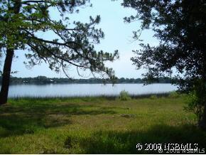 1957 Bayview Dr., New Smyrna Beach, FL 32168