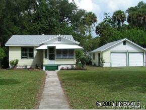 821 Downing St., New Smyrna Beach, FL 32168