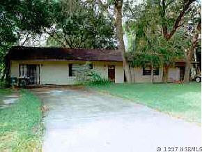 1102 Regent St., Edgewater, FL 32132
