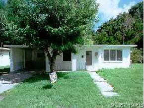 411 Adele St., Edgewater, FL 32132