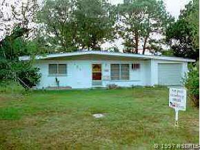 132 W Connecticut Ave., Edgewater, FL 32132