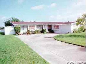 71 Cunningham Dr., New Smyrna Beach, FL 32168