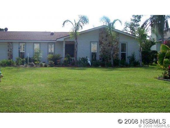 118 Cunningham Dr., New Smyrna Beach, FL 32168