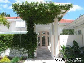 513 N Riverside Dr., Edgewater, FL 32132