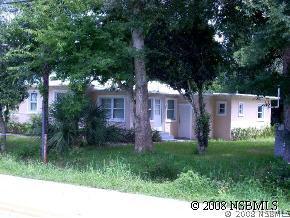 486 Oak St., New Smyrna Beach, FL 32168