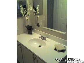 1807 Queen Palm Dr., Edgewater, FL 32132