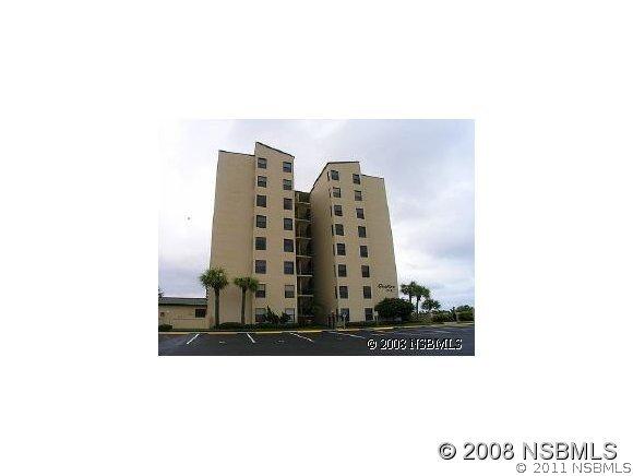 2121 Hill St. #5A, New Smyrna Beach, FL 32169