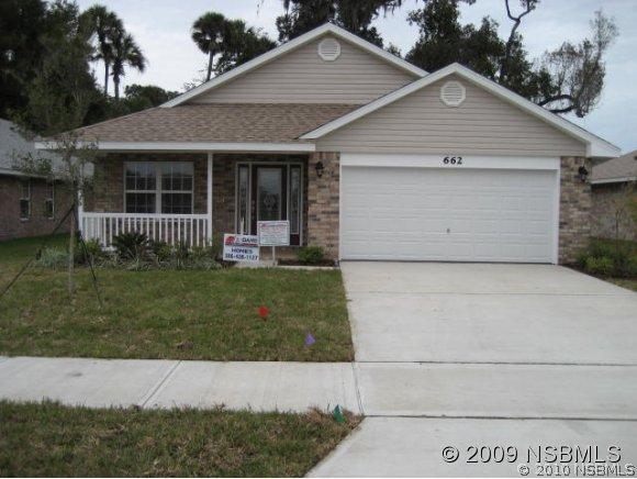662 Coral Trace Blvd., Edgewater, FL 32132
