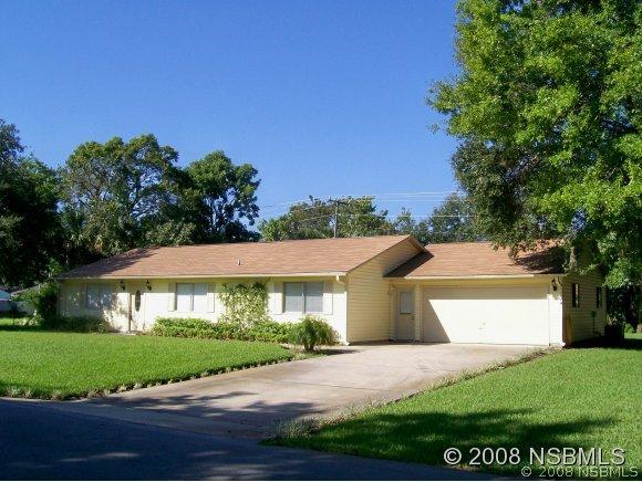 1728 Orange Tree Dr., Edgewater, FL 32132