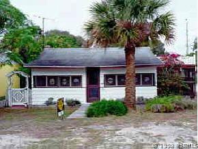 206 N Pine St., New Smyrna Beach, FL 32169
