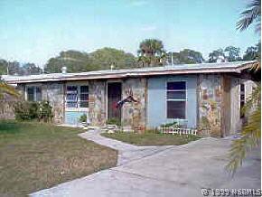 2121 Royal Palm Dr., Edgewater, FL 32132