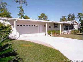 823 Masthead Ln., Edgewater, FL 32141