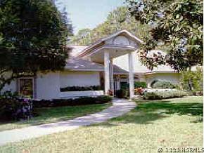 925 Chinaberry Ct., New Smyrna Beach, FL 32168