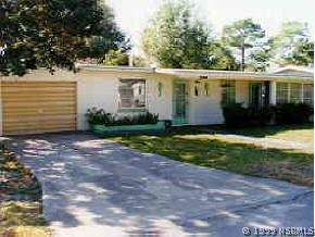 404 Adele St., Edgewater, FL 32132