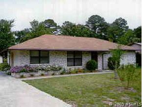 215 Wildwood Dr., Edgewater, FL 32132