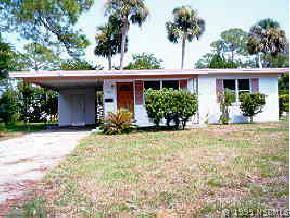 325 Hart Ave., Edgewater, FL 32132