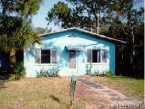 913 New York St., Edgewater, FL 32132