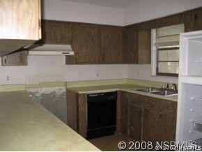 1413 Pine Tree Dr., Edgewater, FL 32132