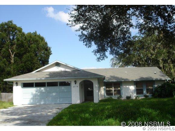 2319 Pine Tree Dr., Edgewater, FL 32141