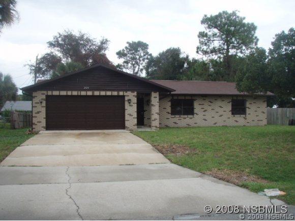 2329 Evergreen Dr., Edgewater, FL 32141