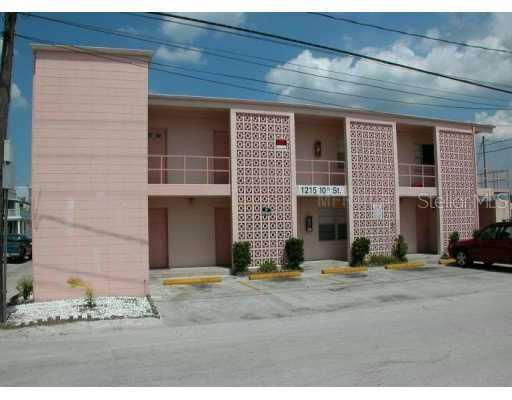 1215 10th St., Saint Cloud, FL 34769