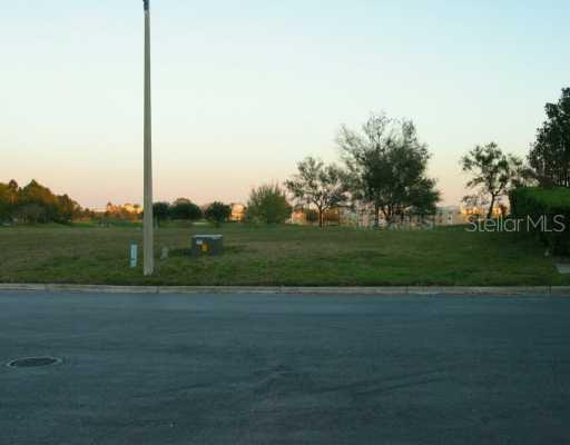 Cairns Ct., Orlando, FL 32835
