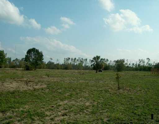 1279 Lake Mills Rd., Chuluota, FL 32766