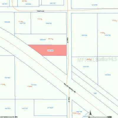 Pine St., Umatilla, FL 32784