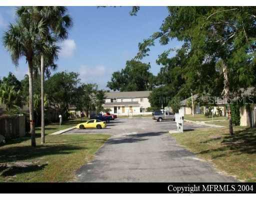 250 N Kentucky Ave., Deland, FL 32724