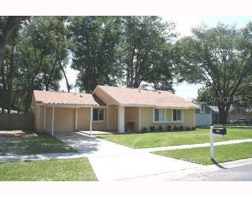 1718 Deanna Dr., Apopka, FL 32703