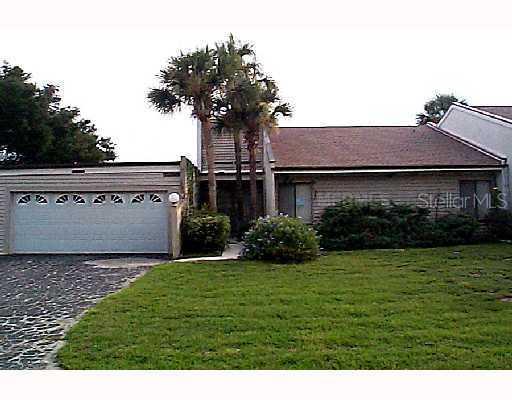 1473 Oak Pl., Apopka, FL 32712