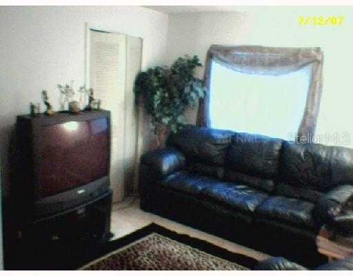 7002 Blue Earth Ct., Orlando, FL 32818