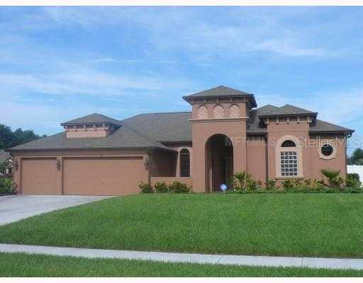 895 Country Charm Cir., Oviedo, FL 32765
