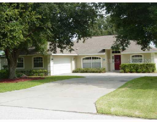 10680 Lake Hill Dr., Clermont, FL 34711