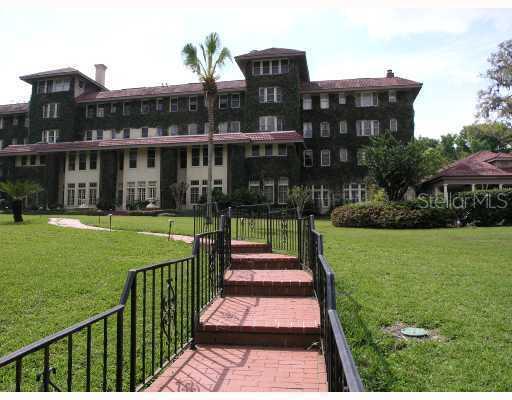 1602 Alabama Dr. #304, Winter Park, FL 32789