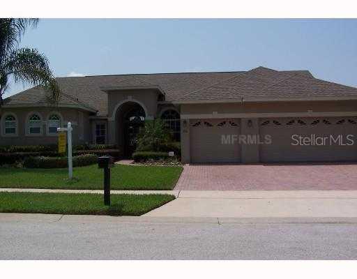 196 Beacon Pointe Dr., Ocoee, FL 34761