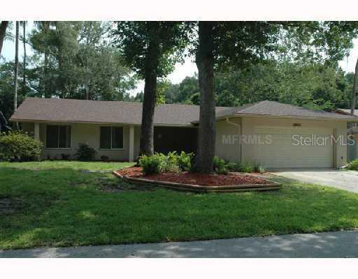 890 Stirling Dr., Winter Springs, FL 32708