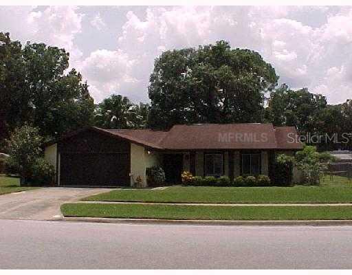 304 Larkwood Dr., Sanford, FL 32771