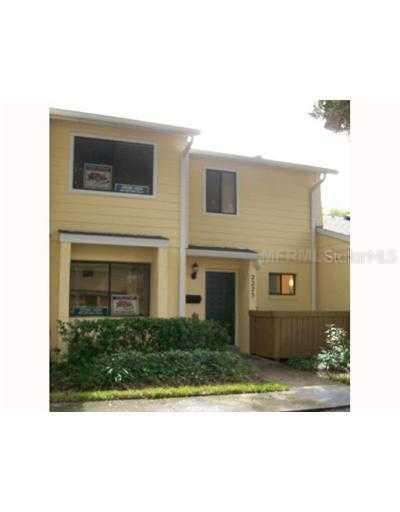2225 Ohara Ct. #13, Orlando, FL 32812