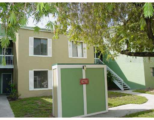 4751 Walden Cir. #E, Orlando, FL 32811