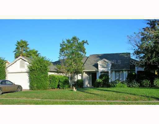 703 Carrigan Ave., Oviedo, FL 32765