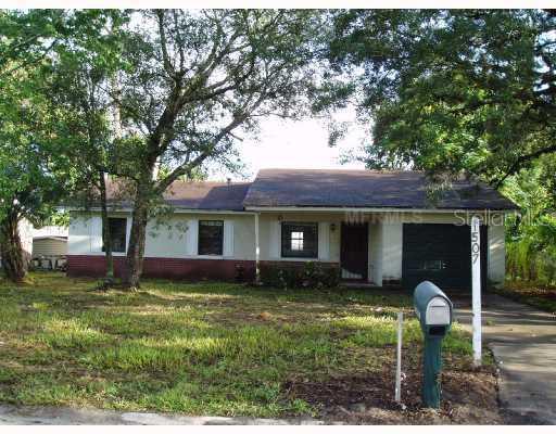 1507 Ormond Ave., Apopka, FL 32703