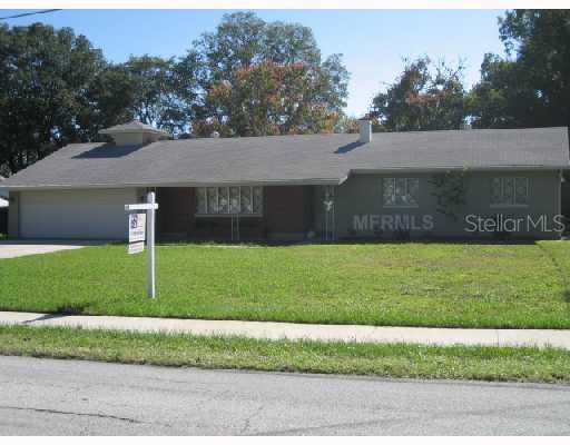 6012 Linneal Beach Dr., Apopka, FL 32703