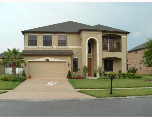 825 Country Charm Cir., Oviedo, FL 32765