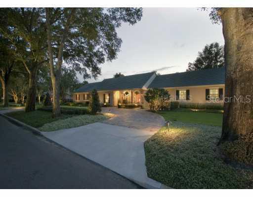 1555 Granville Dr., Winter Park, FL 32789