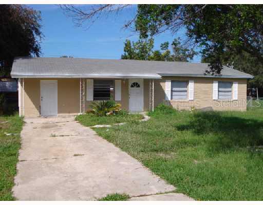 835 Vincent Dr., Mount Dora, FL 32757