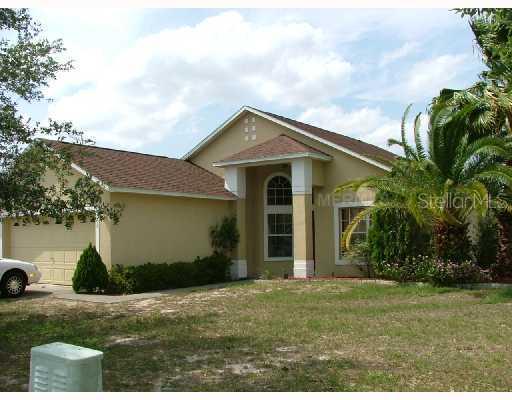 102 Sunrise Rd., Davenport, FL 33837