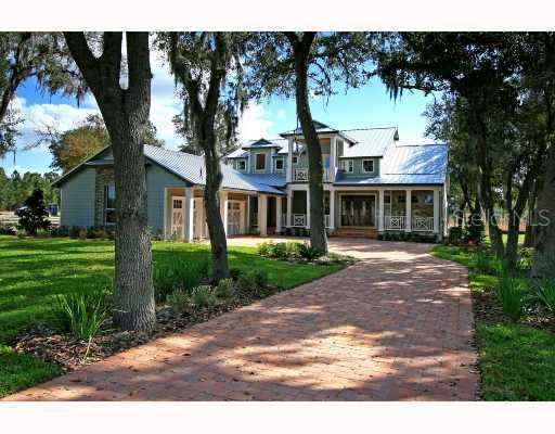 406 Long And Winding Rd., Groveland, FL 34736