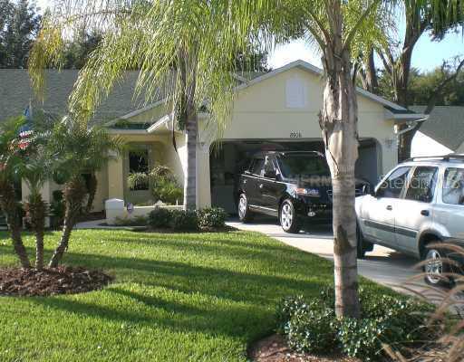 8906 Courtyard Ln., Groveland, FL 34736